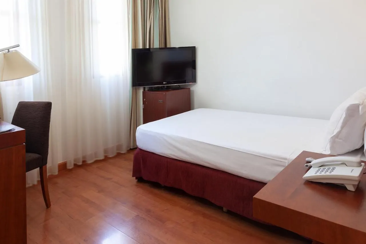 Senator Huelva Hotel