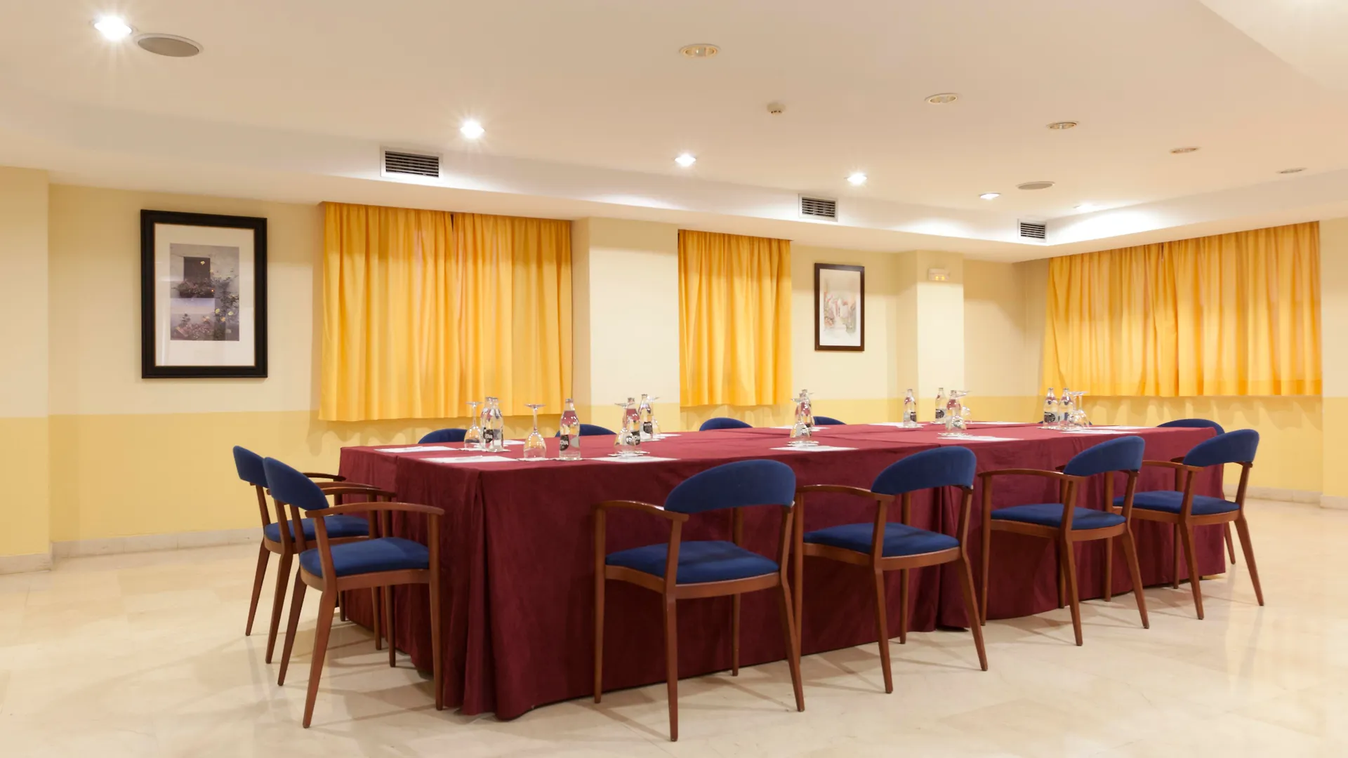 Senator Huelva Hotel