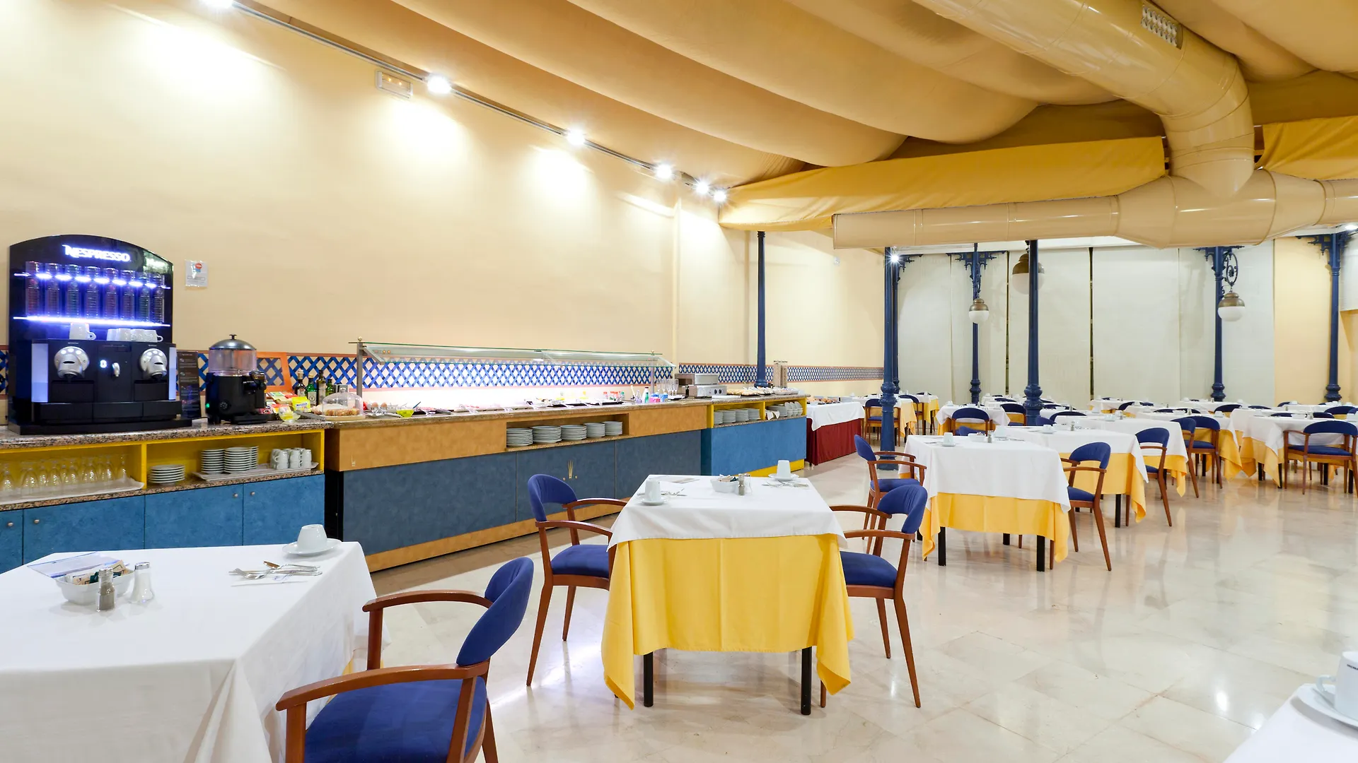 Senator Huelva Hotel 3*,
