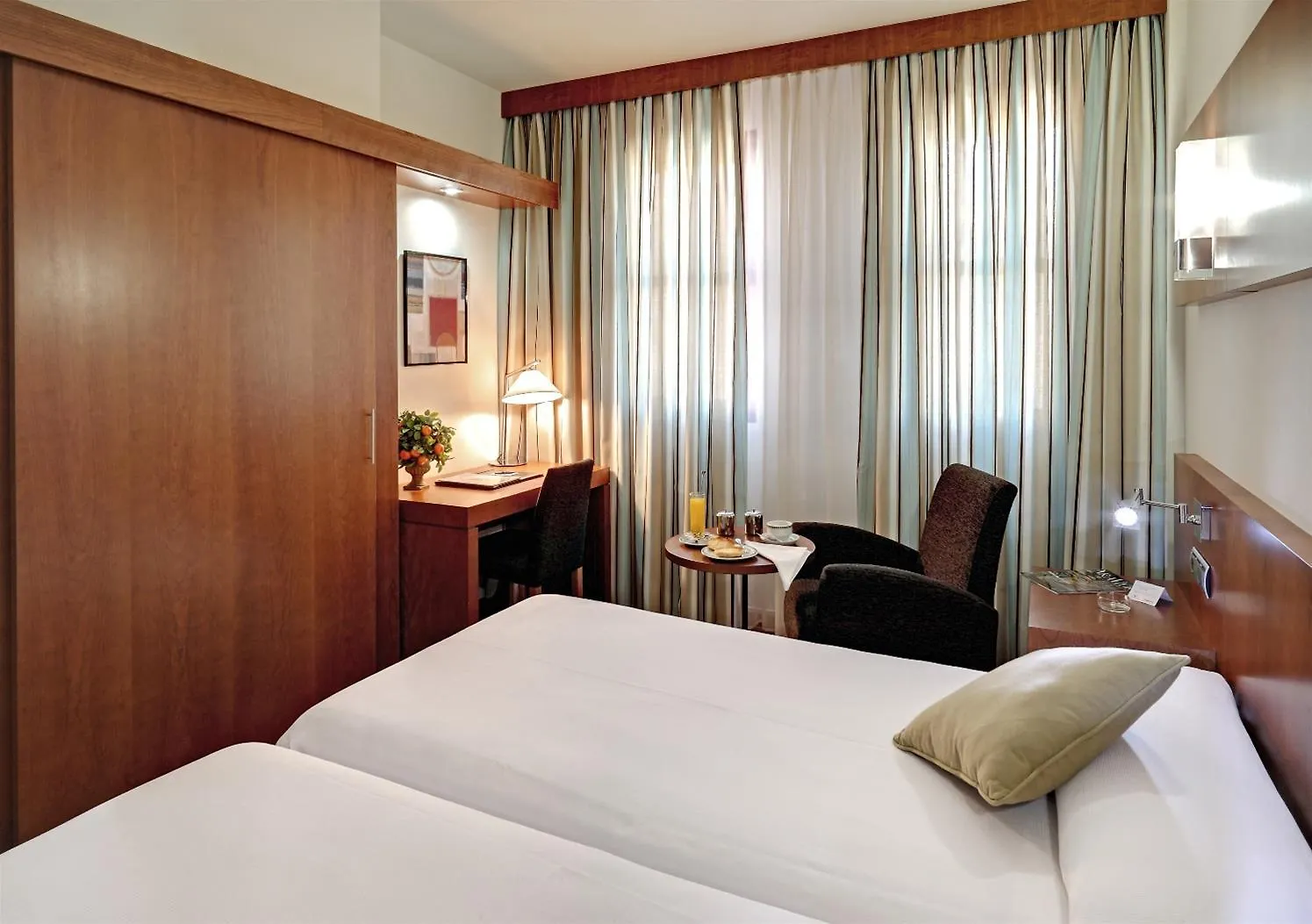 Senator Huelva Hotel 3*,  Spanje